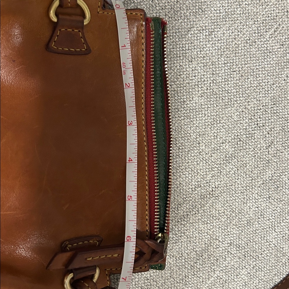 Classic Tan Leather Crossbody Bag - Picture 7 of 13